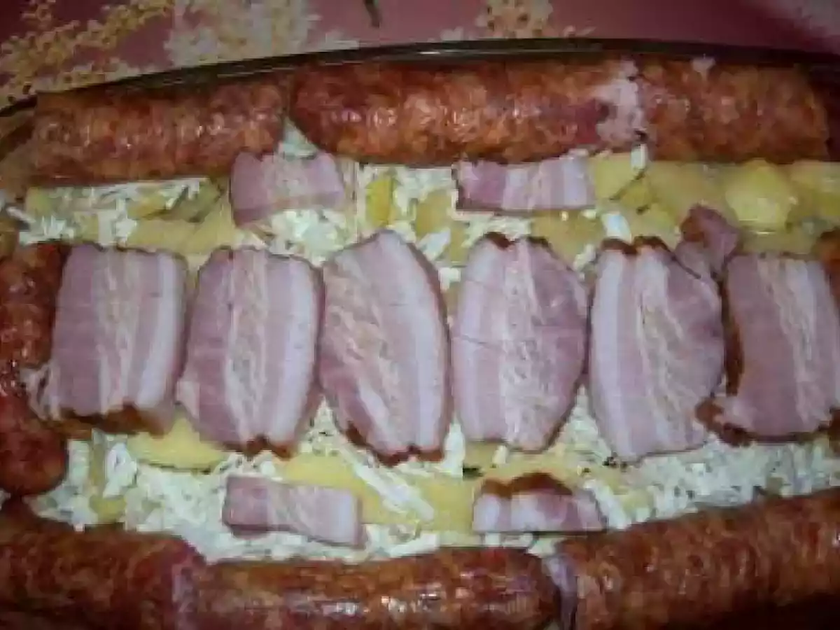 Cartofi taranesti cu afumatura si cascaval - poza 2