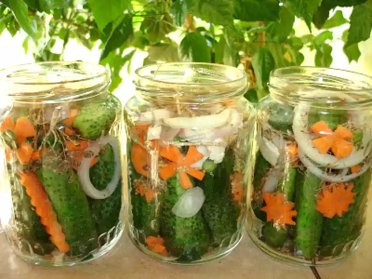 Castraveti la borcan dulci acrisori - poza 2