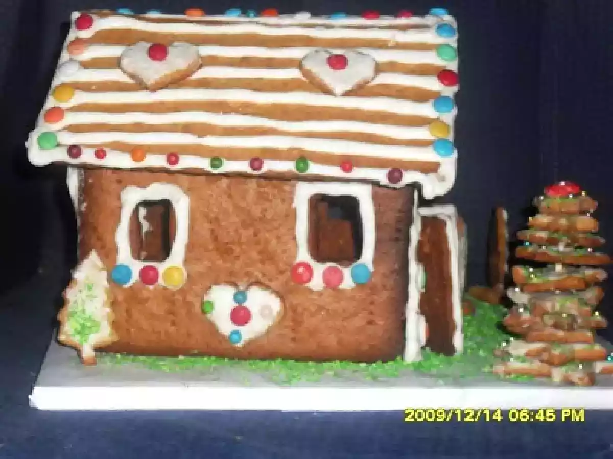 Casuta de turta dulce - poza 3