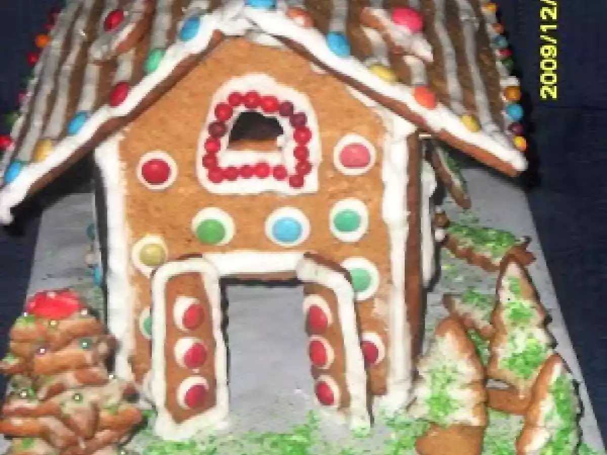 Casuta de turta dulce - poza 4