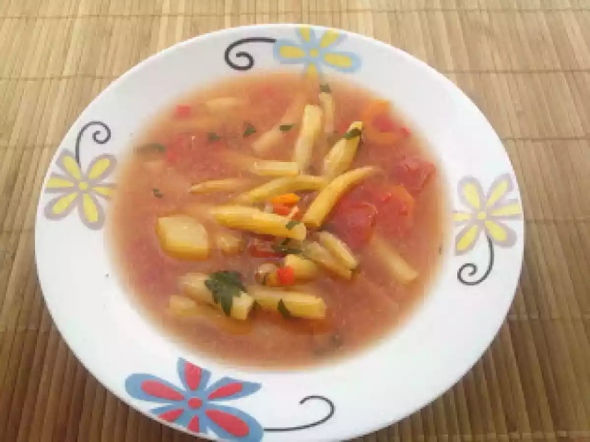 Cea mai buna ciorba de fasole pastai - poza 2