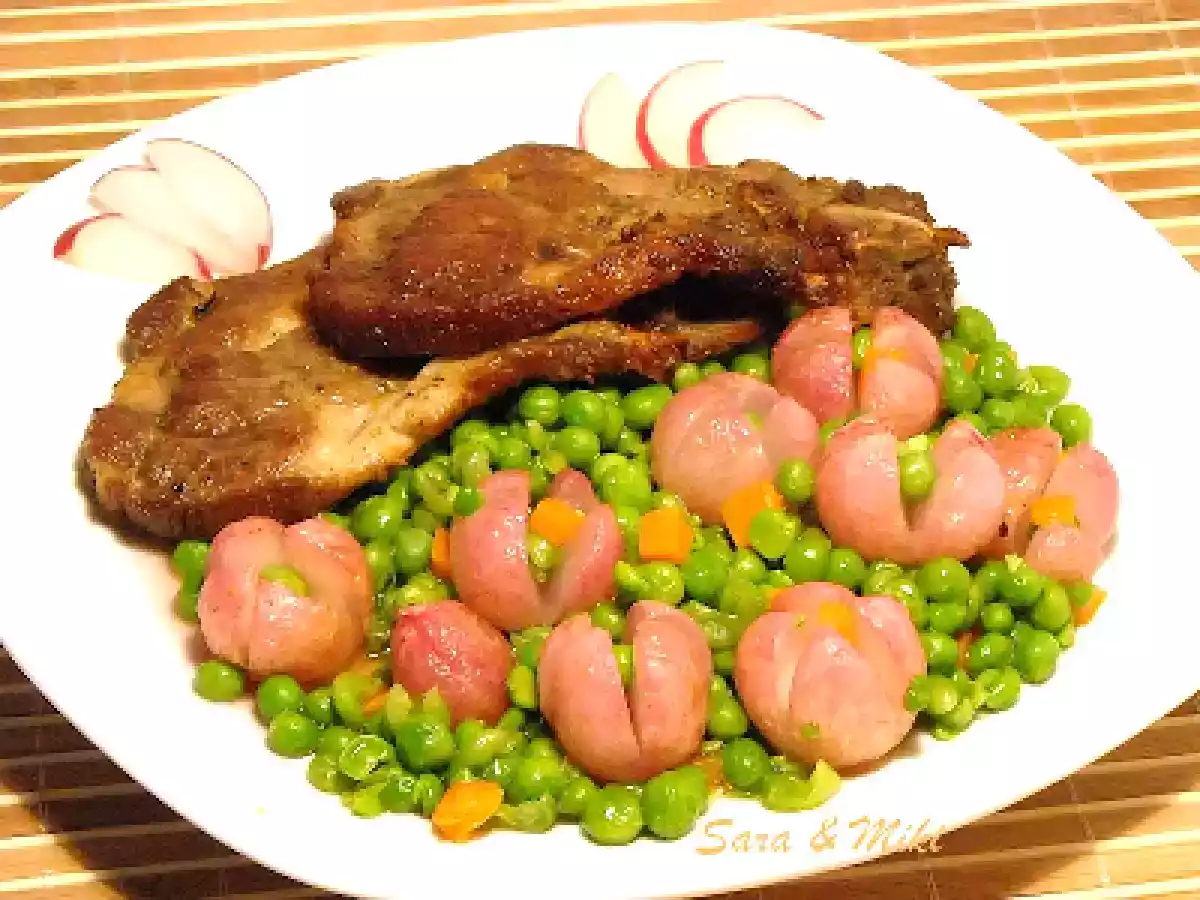 Ceafa de porc cu garnitura de ridichi si mazare - poza 3