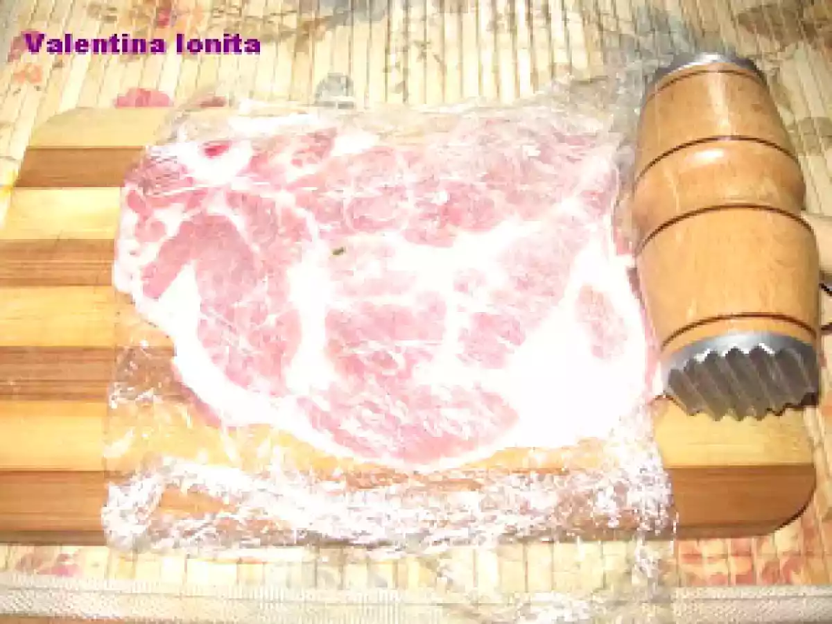 CEAFA DE PORC MARINATA LA GRILL (GRATAR) - poza 4