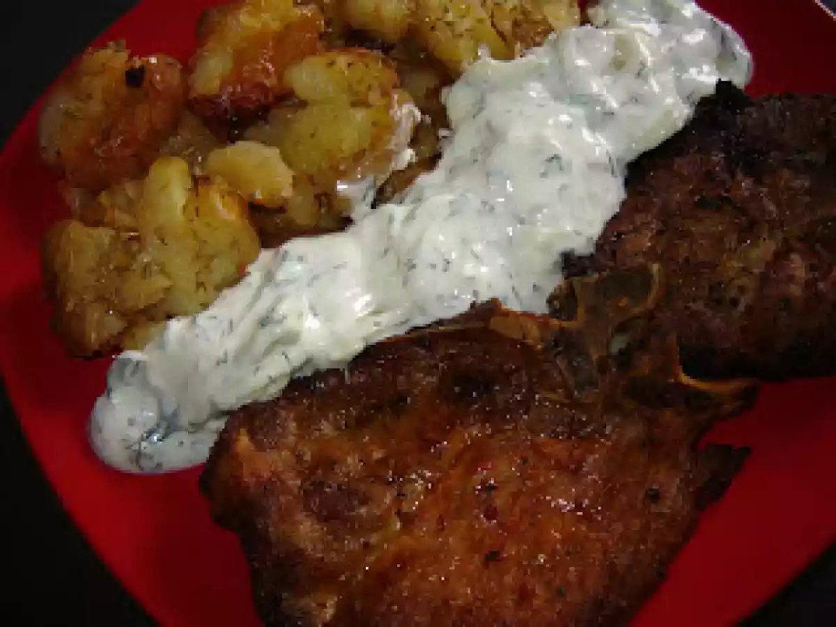 Ceafa la cuptor cu cartofi noi - poza 2