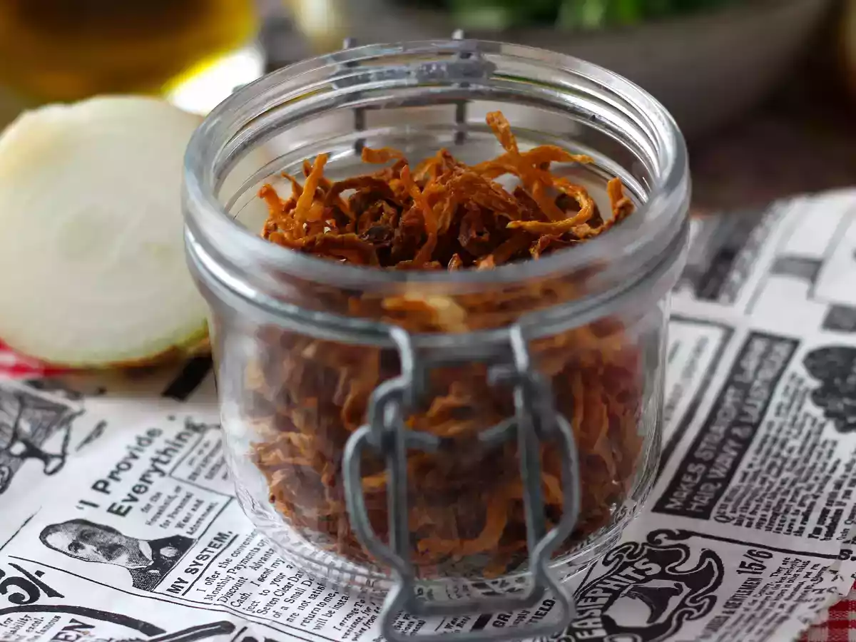 Ceapă crocantă în Air Fryer, super crocantă și gustoasă