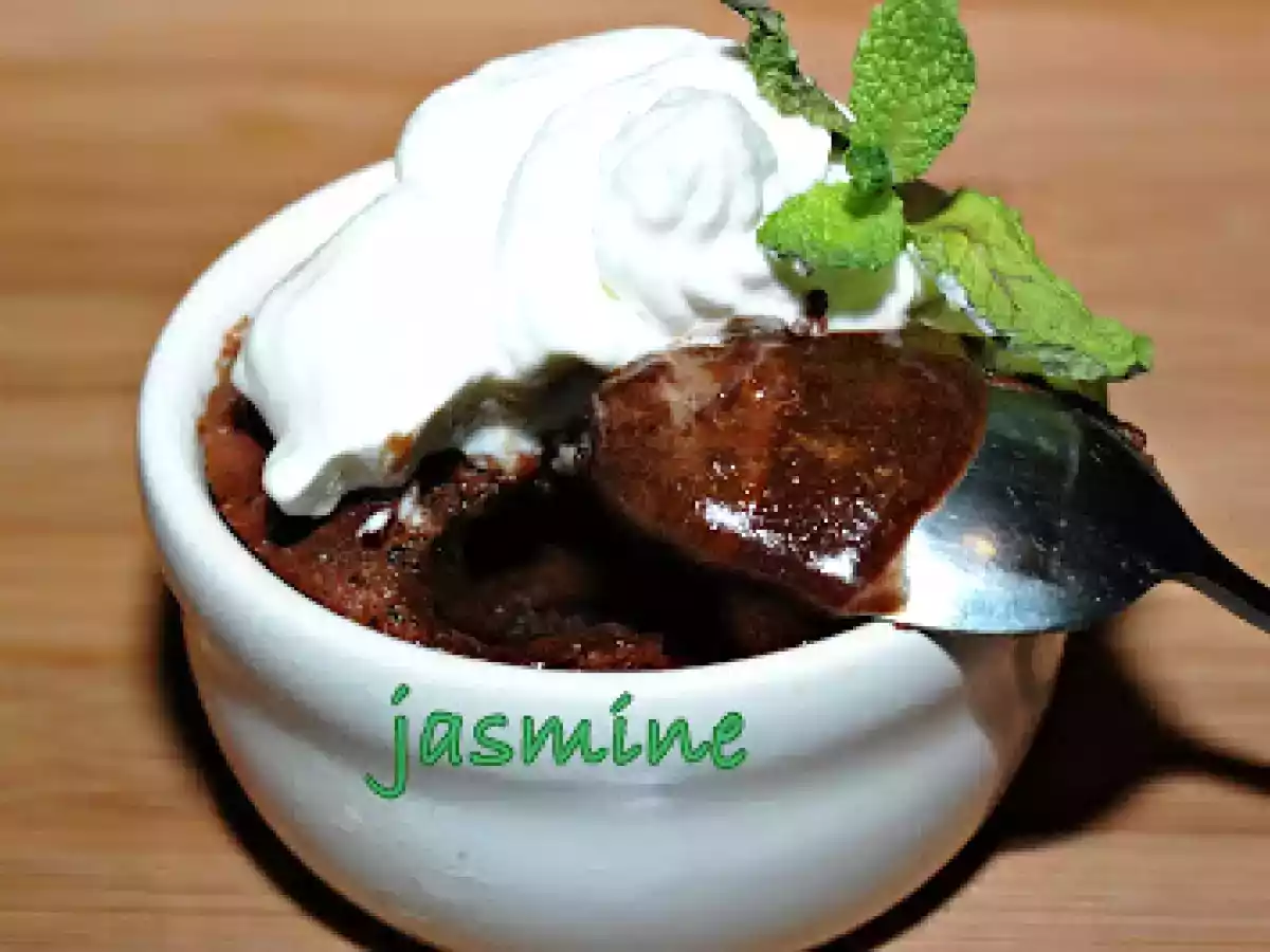 Cel mai simplu SUFLEU DE CIOCOLATA - poza 2