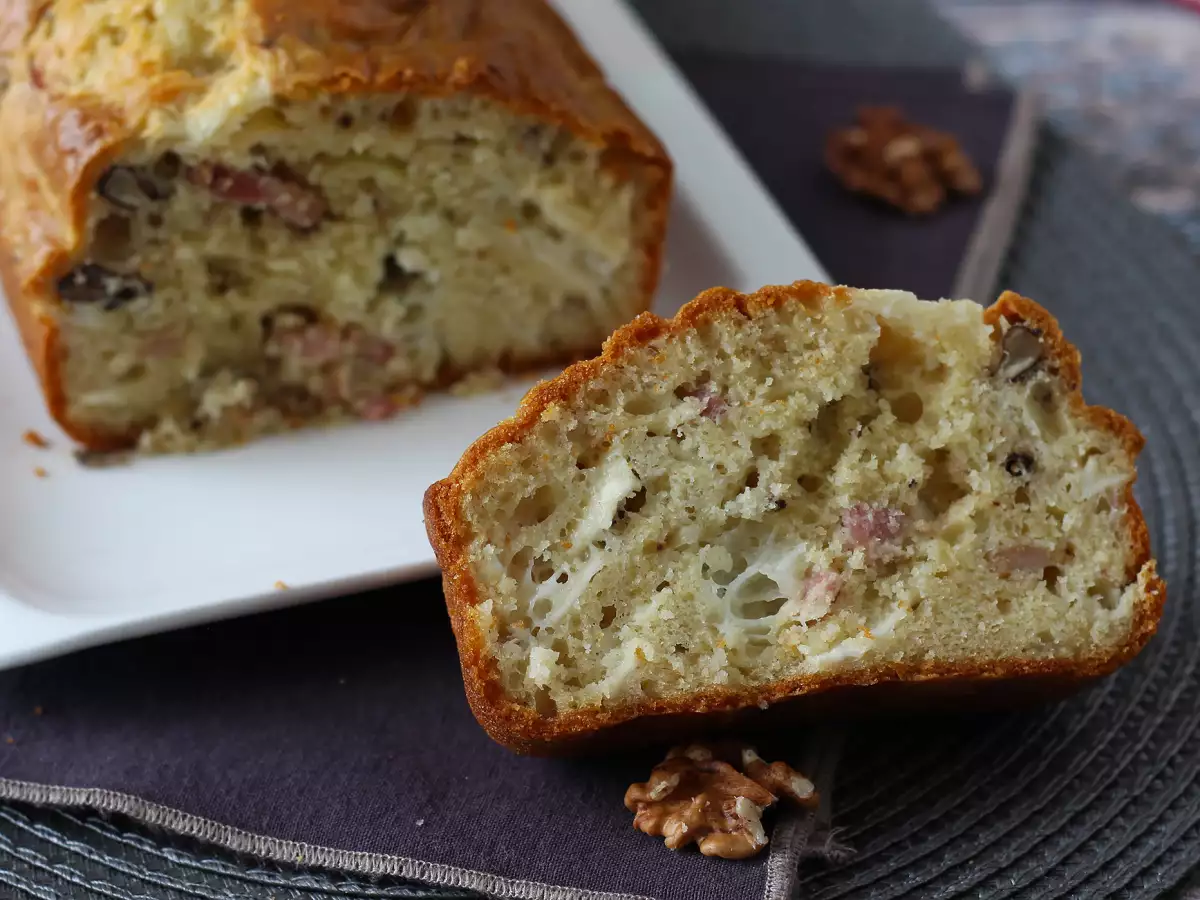 Chec aperitiv cu bacon, brânză de capră și nucă - poza 5