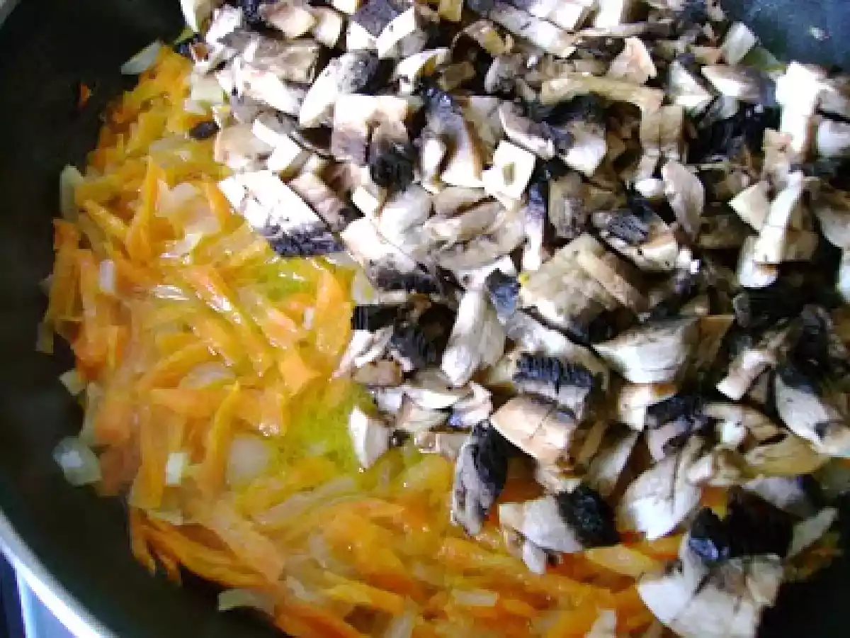 CHEC - APERITIV CU CIUPERCI - poza 6