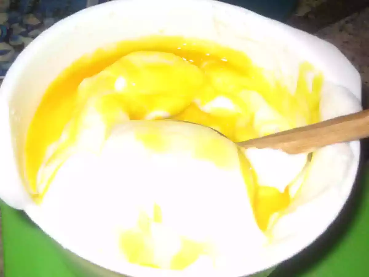 Chec aperitiv cu salam, masline si ardel rosu - poza 6