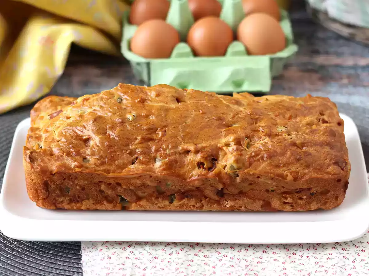 Chec aperitiv cu șuncă, măsline, roșii uscate și skyr - poza 2