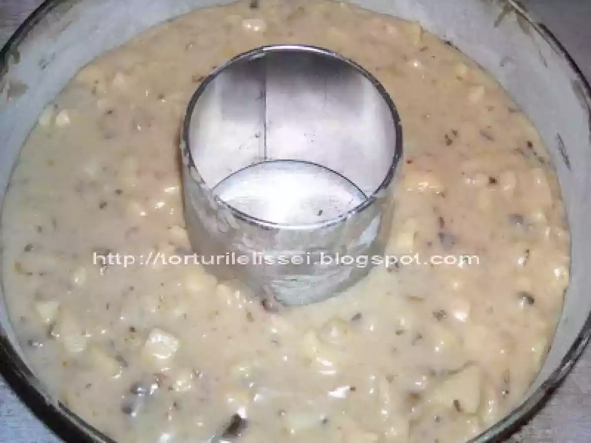 Chec cu mere, nuci si stafide - poza 2