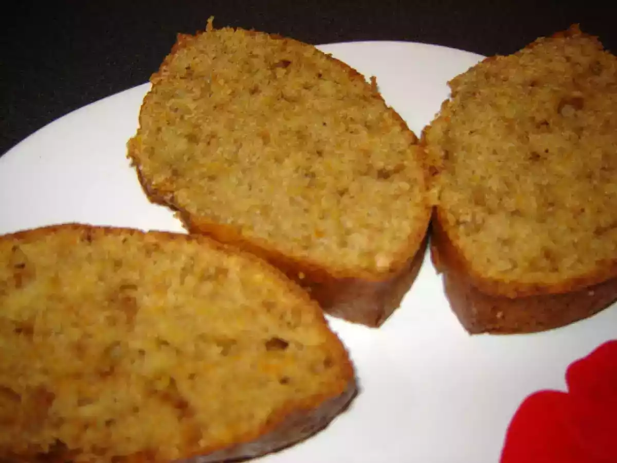 Chec cu morcovi / Carrot cake