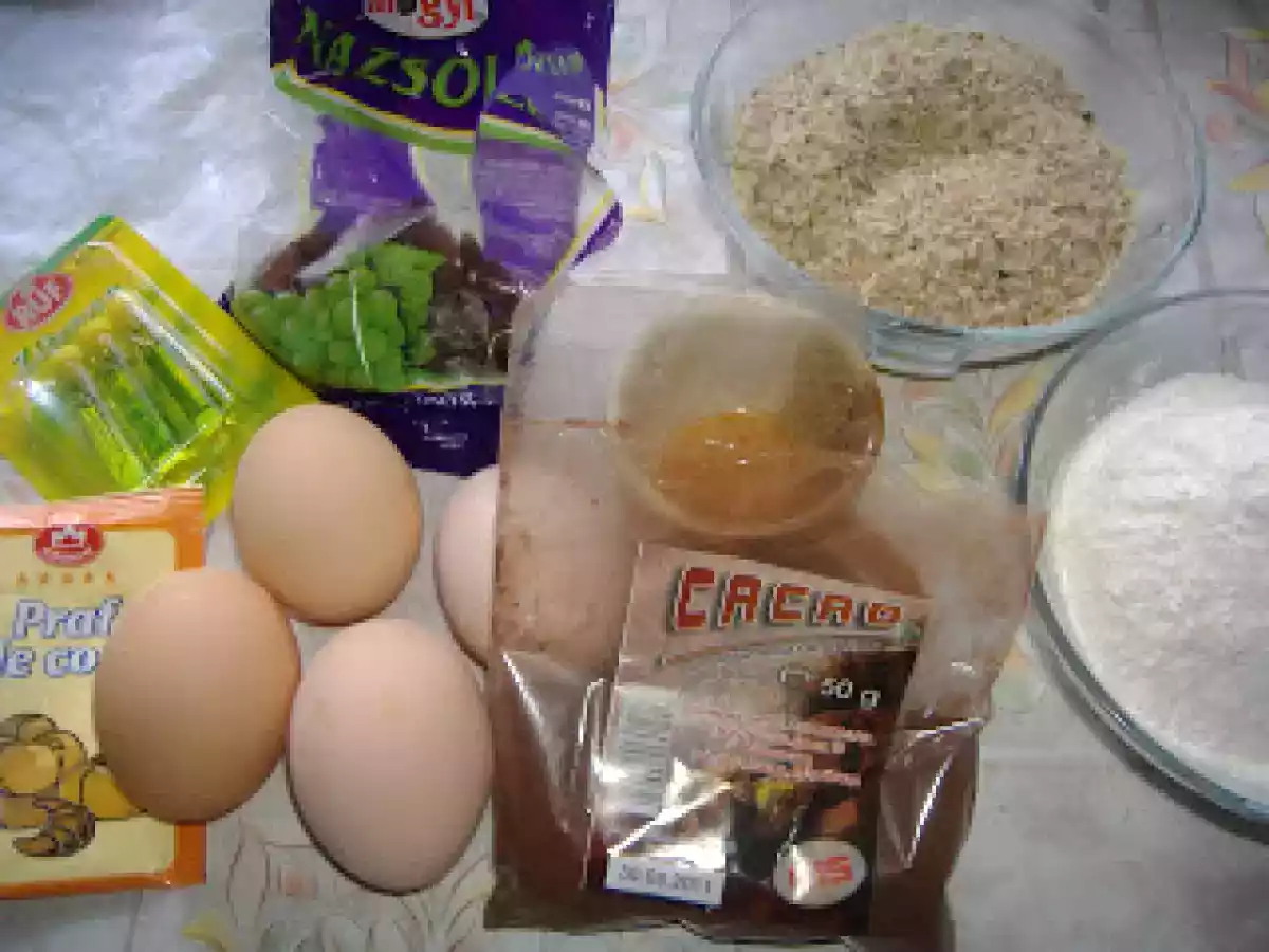 Chec cu nuca si stafide - poza 2