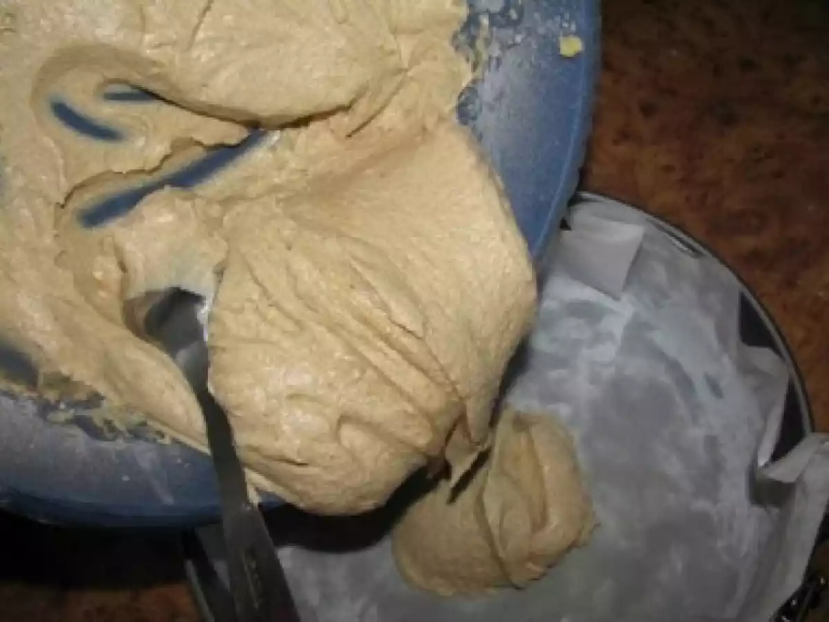 Chec cu Nutella si alune de padure - poza 6