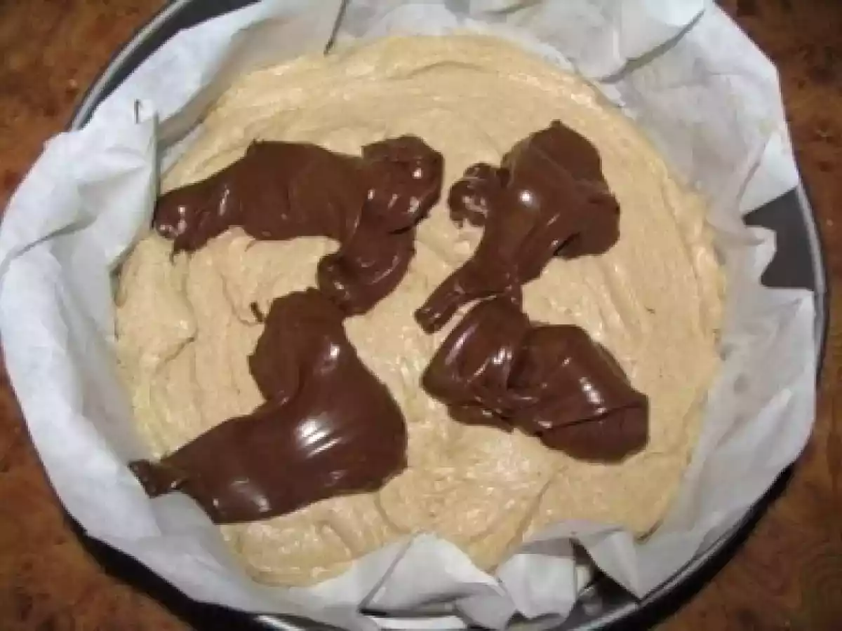 Chec cu Nutella si alune de padure - poza 7