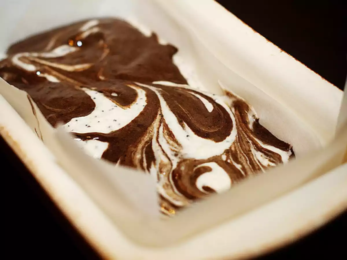 CHEC CU PUDRA DE ROSCOVE - poza 3