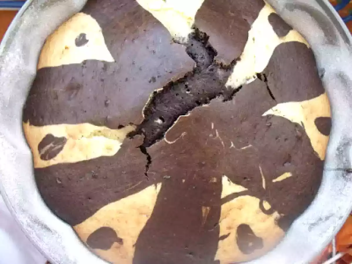 Chec cu pudra de roscove si oua de prepelita