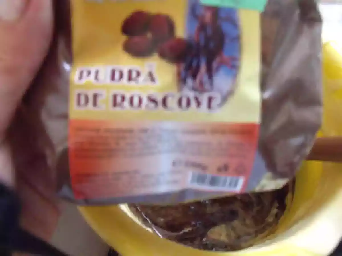 Chec cu pudra de roscove si oua de prepelita - poza 4