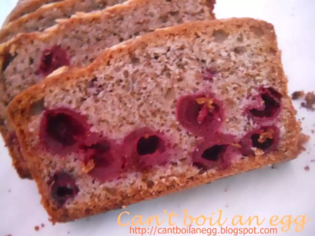 Chec cu visine si migdale - poza 2