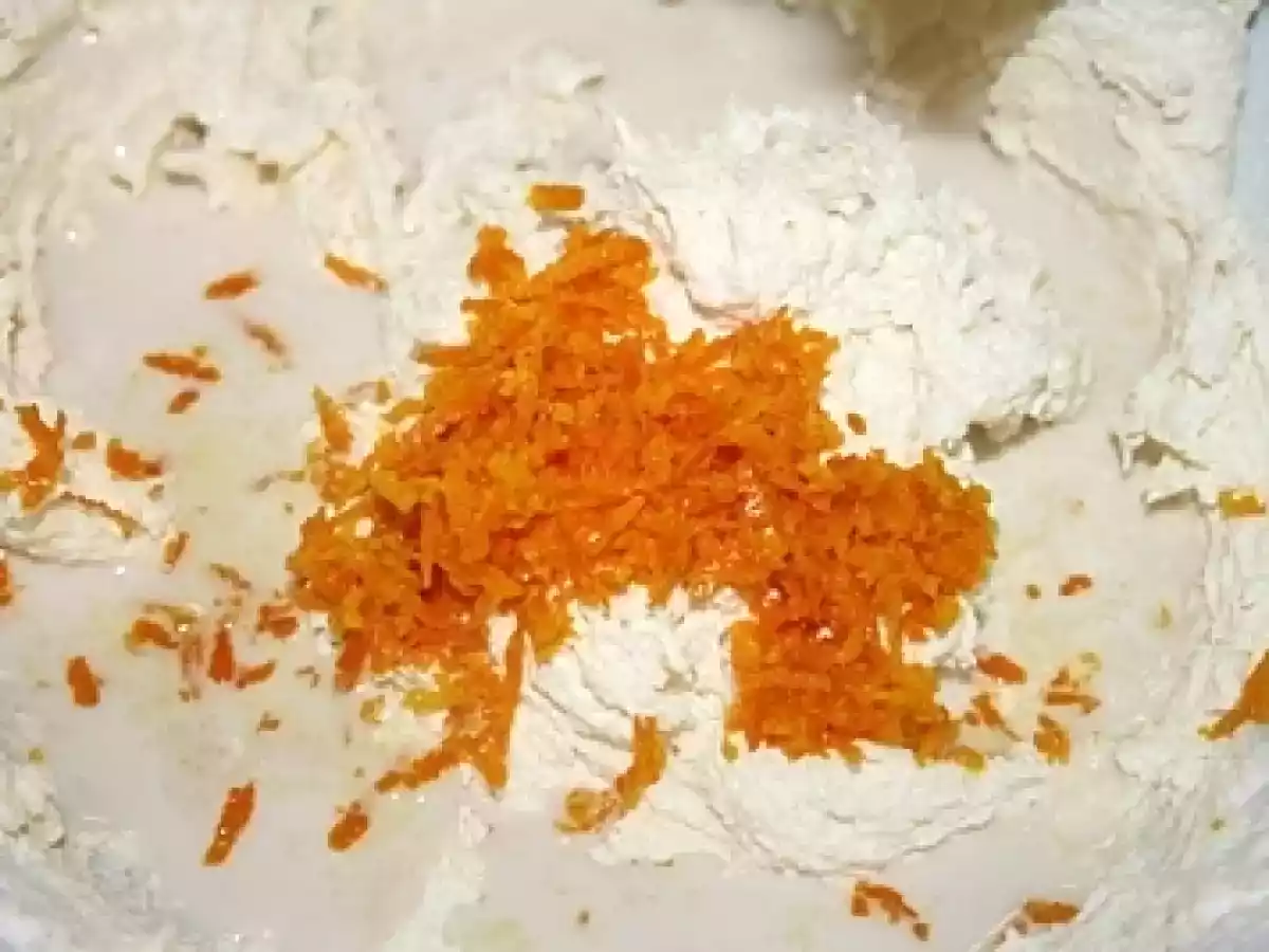 Chec pufos cu afine - poza 6