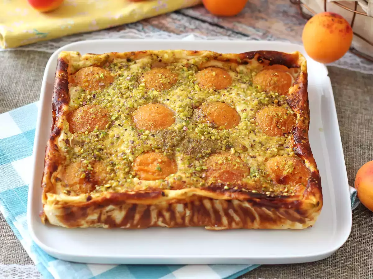 Cheesecake cu caise, cu textură cremoasă - poza 7