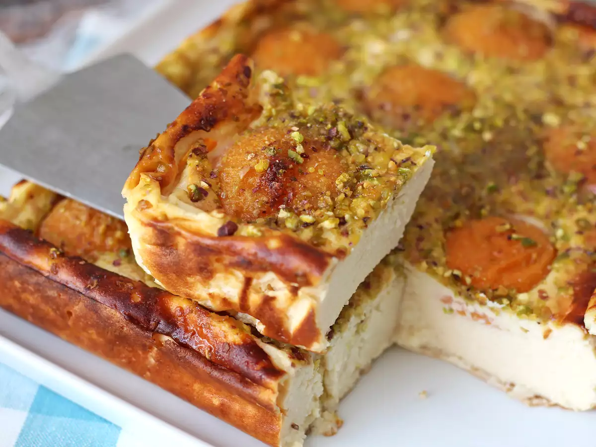 Cheesecake cu caise, cu textură cremoasă - poza 8
