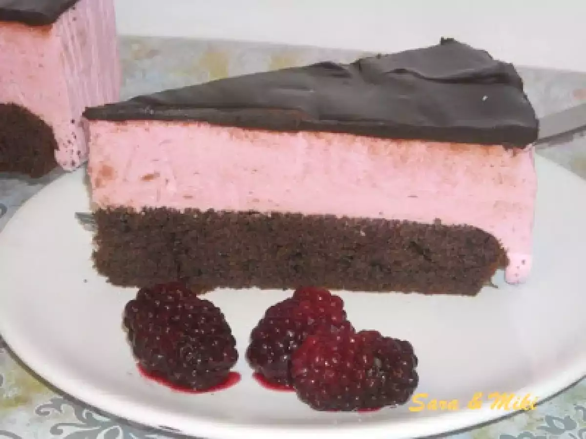 Cheesecake cu fructe de pădure - poza 2
