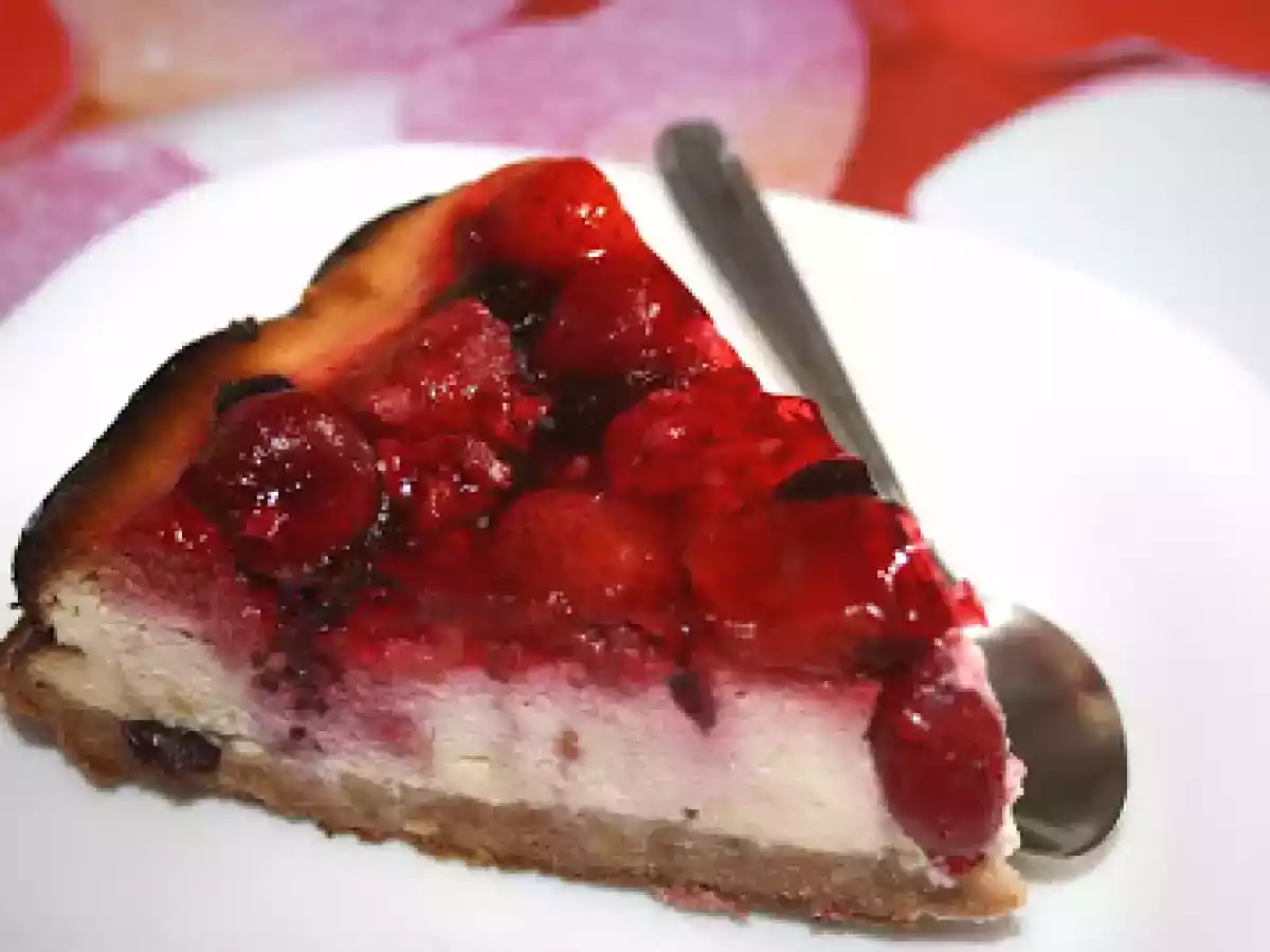 Cheesecake cu fructe de padure - poza 4