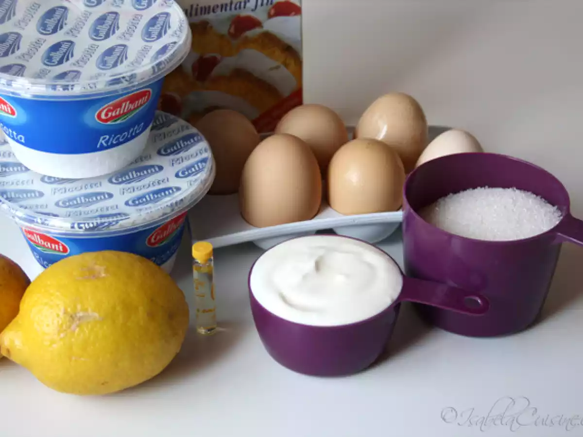 Cheesecake de ricotta si capsuni - poza 3