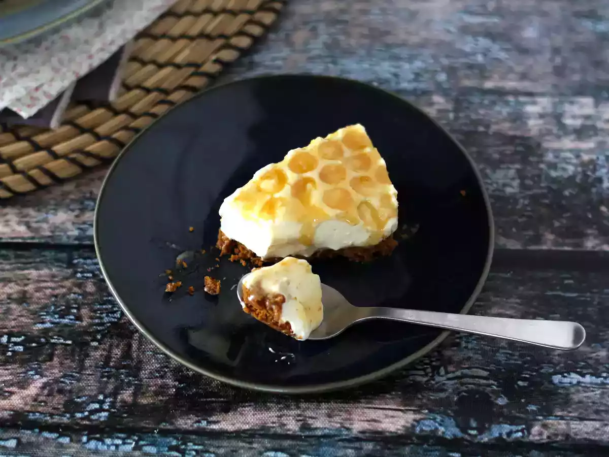 Cheesecake fără coacere cu lămâie și miere - poza 4