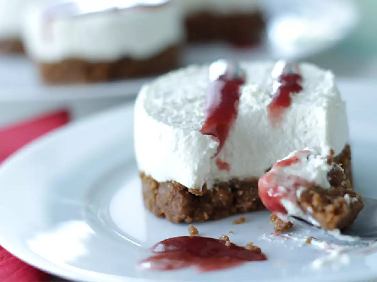 Cheesecake-uri fără coacere - poza 3