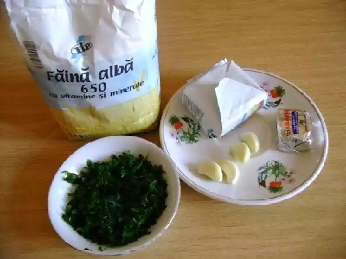 CHIFLE AROMATE CU USTUROI - poza 4