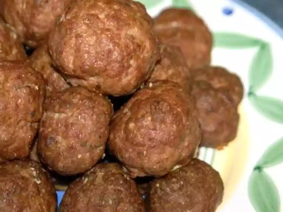 Chiftele din carne de vita la cuptor