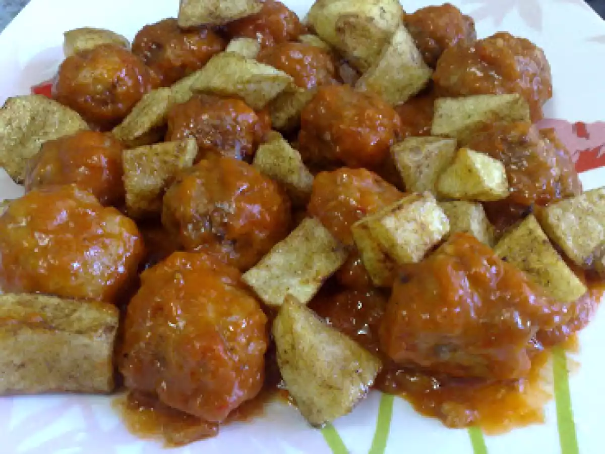 Chiftele pane in sos barbeque - poza 2