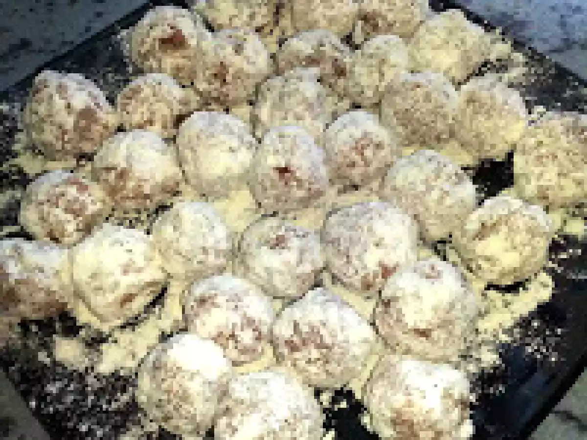 Chiftele pane in sos barbeque - poza 9