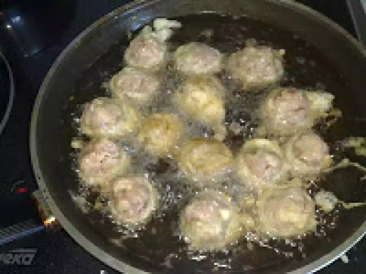 Chiftele pane in sos barbeque - poza 10