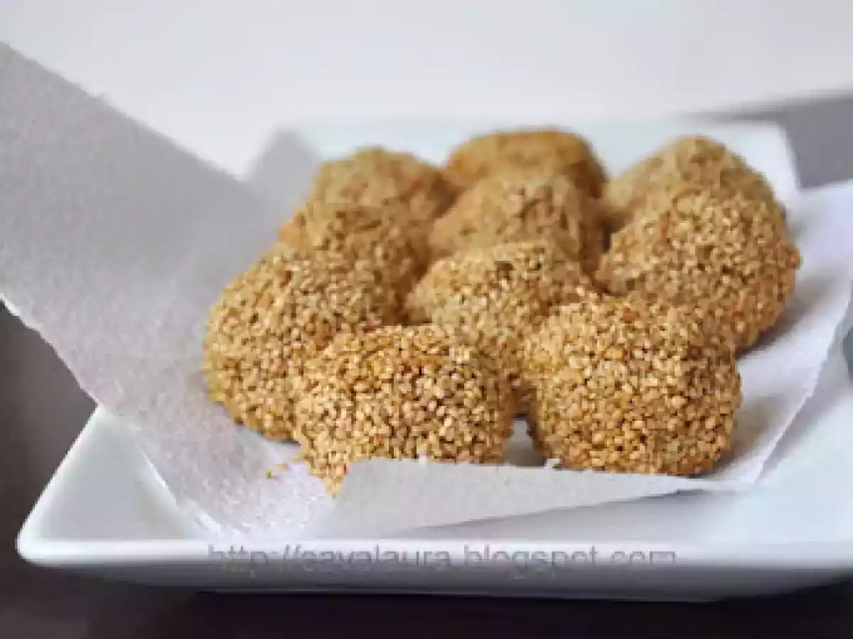 Chiftelute cu susan - poza 2