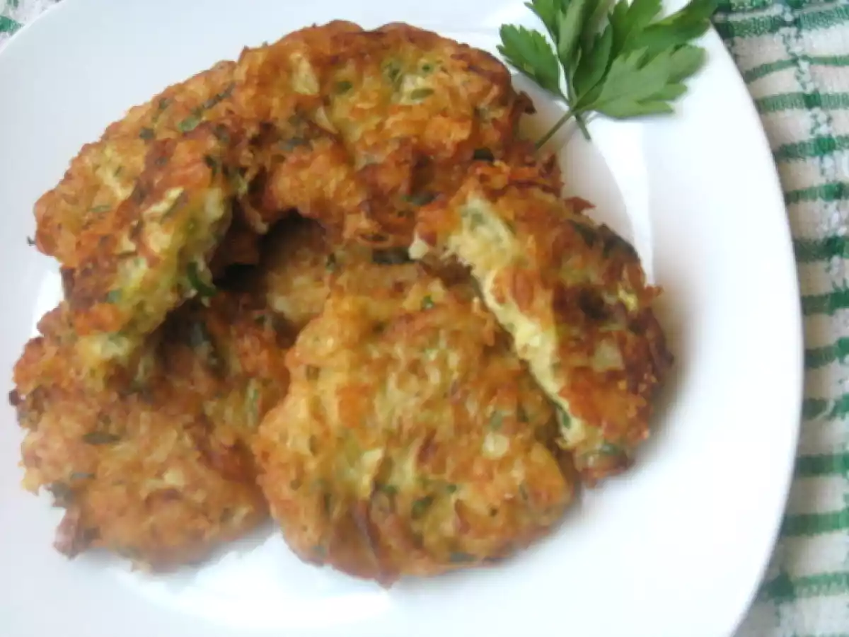 Chiftelute de dovlecel cu branza - poza 2