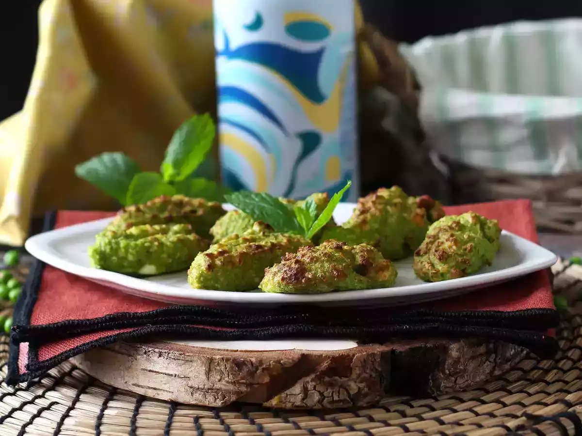 Chifteluțe de mazăre și feta în Air Fryer - poza 4