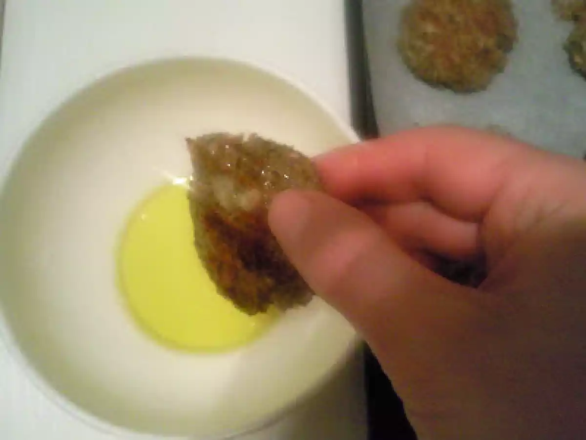 CHIFTELUTE DE SEITAN / TORTITAS DE SEITAN - poza 9