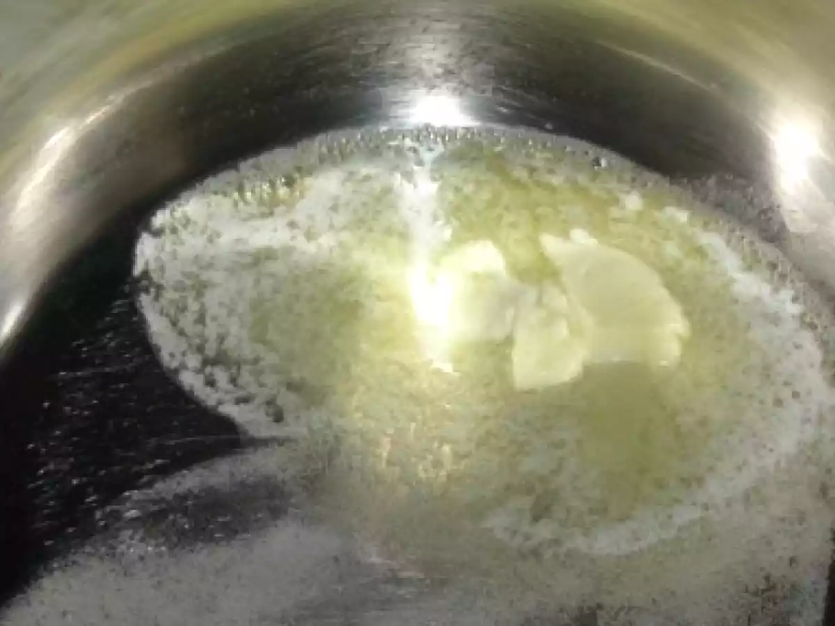 Chiftelute de somn cu sos de patrunjel - poza 9