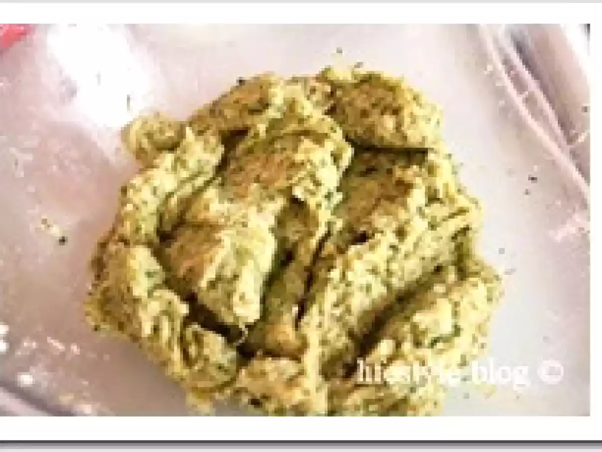 Chiftelute de zucchini / Zucchini cakes - poza 6