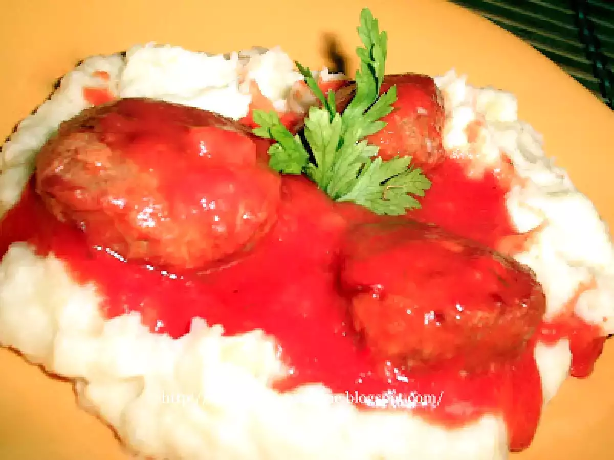 Chiftelute la cuptor, cu sos de rosii - poza 2