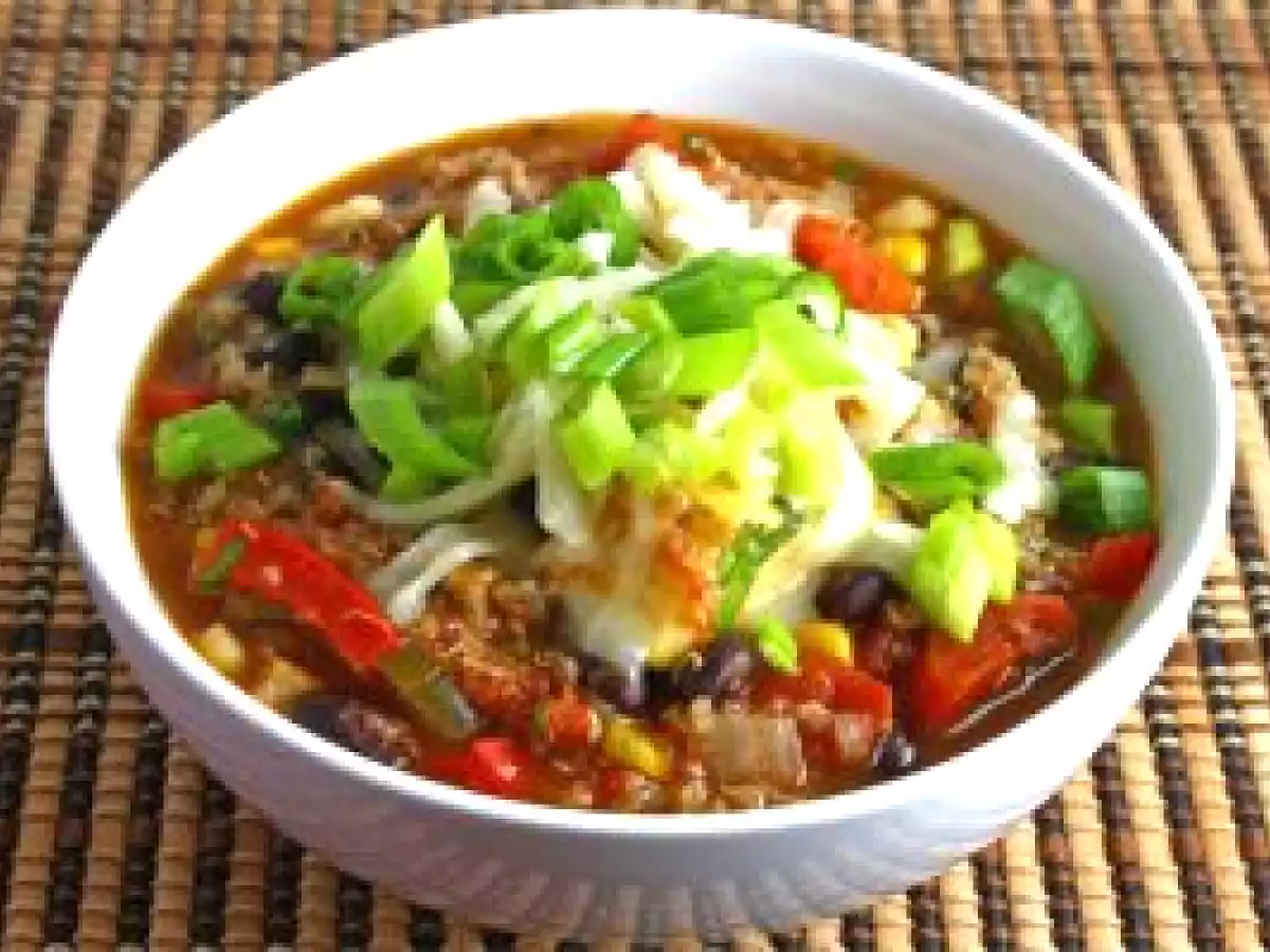 Chili de fasole si porumb