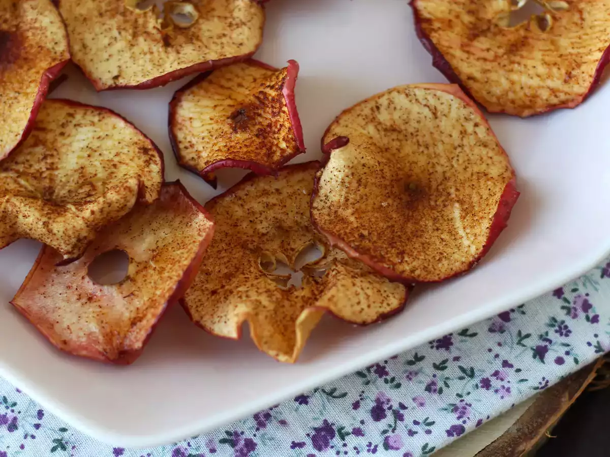 Chips-uri de mere cu scorțișoară la Air Fryer - poza 3