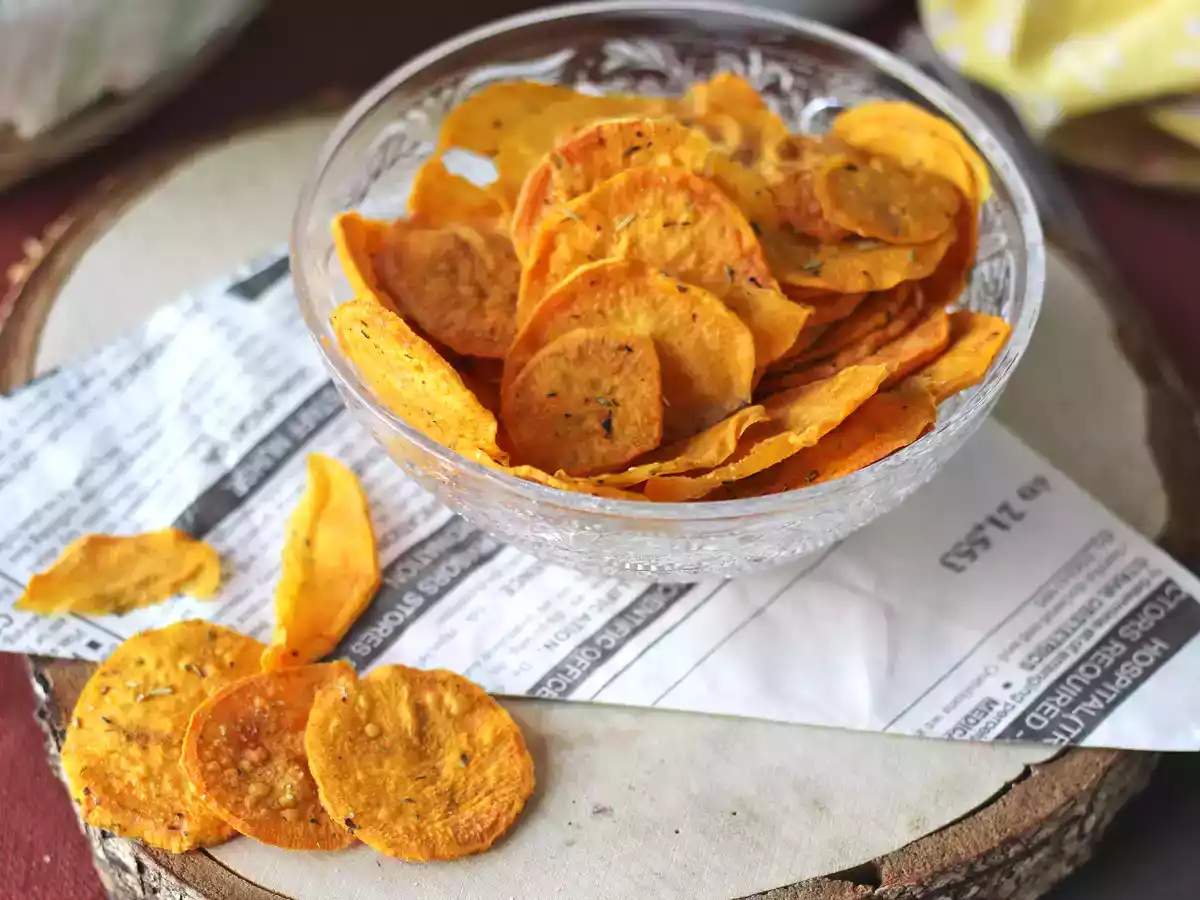 Chipsuri de cartofi dulci la microunde - poza 2
