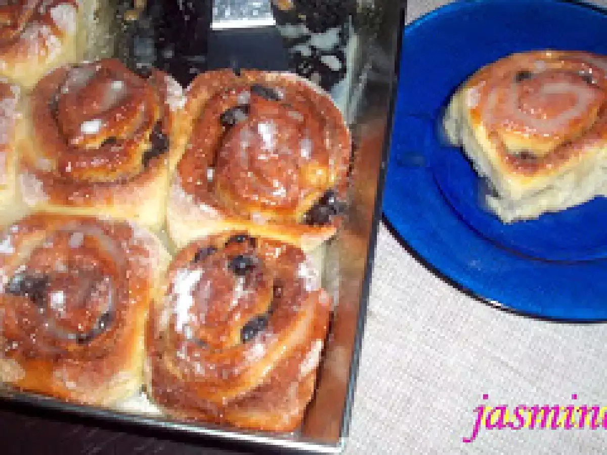 Cinnamon Rolls, sau cum le zicem noi - Cuiburi cu scortisoara - poza 2