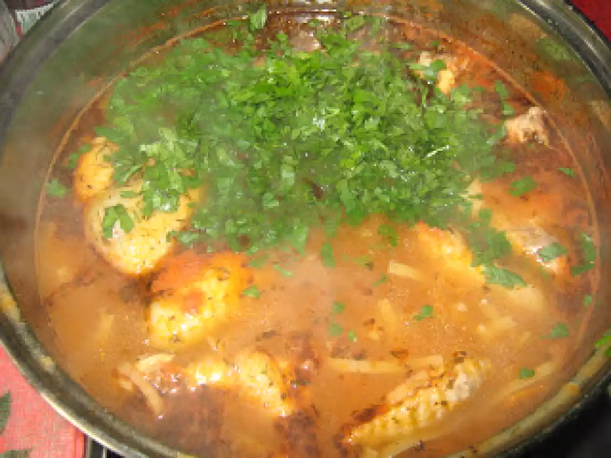 Cioarba din aripioare de pui dreasa cu smantana - poza 11