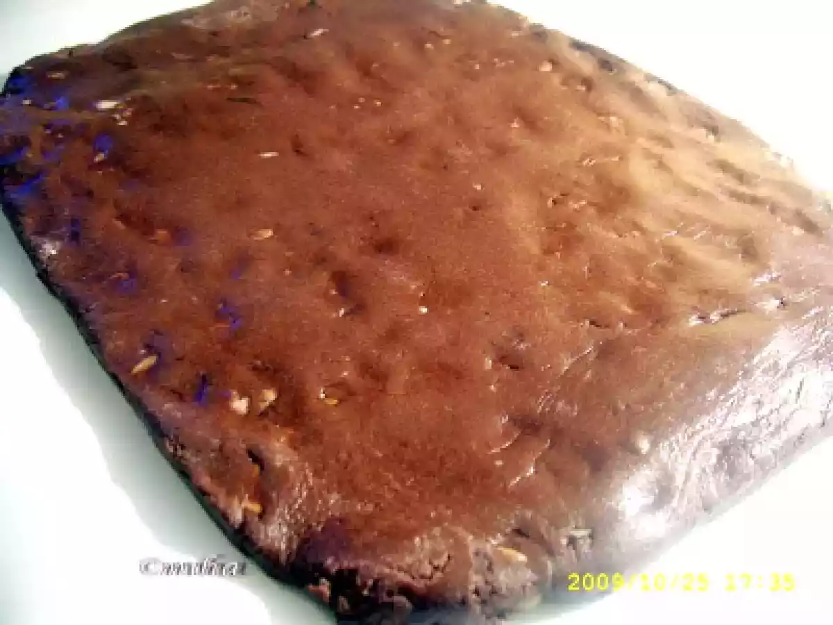 Ciocolata de casa cu nuci - poza 3