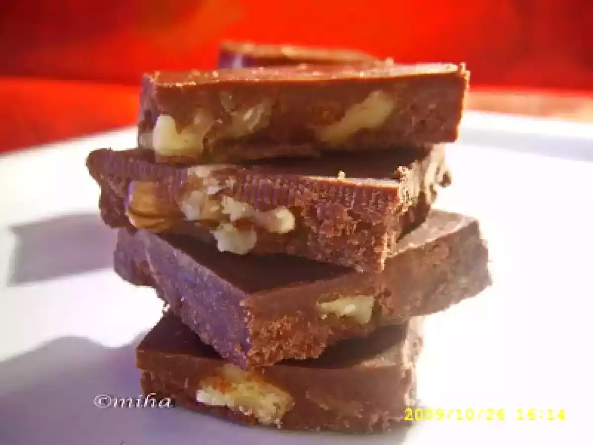 Ciocolata de casa cu nuci - poza 4